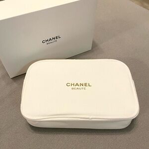 Chanel Beauty Makeup Pouch, special Gift From Chanel Beauty Counter